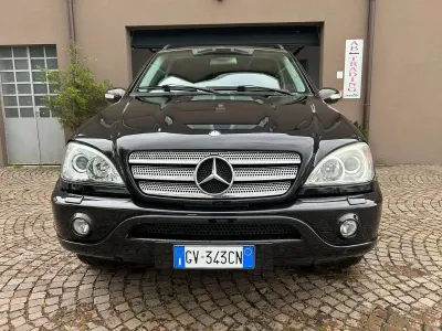 Usata Mercedes ML55 AMG AMG 347 CV (255 kW) 2003 Nero SUV