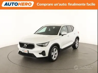 Usata Volvo XC40 Core 129 CV (94 kW) 2023 Bianco SUV