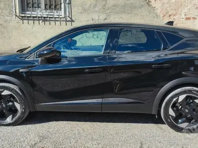 Usata Renault Captur Techno 101 CV (74 kW) 2024 Nero SUV