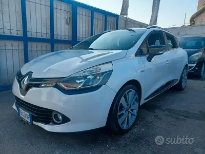 Usata Renault Clio 90 CV (66 kW) 2016 Bianco Station wagon