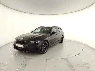 Usata BMW 320e M Sport 190 CV (139 kW) 2024 Nero Station wagon