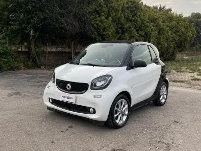Usata Smart ForTwo Electric Drive 41 kW (56 CV) 2019 Bianco Berlina