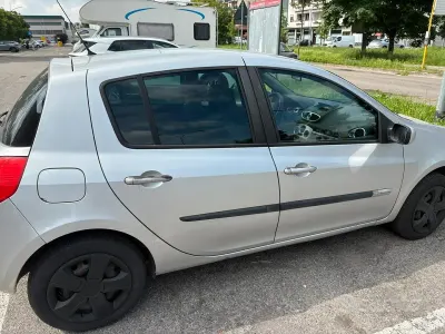 Usata Renault Clio 75 CV (55 kW) 2008 Grigio Utilitaria