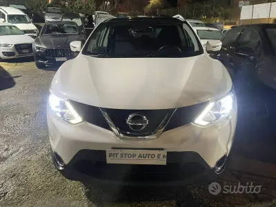 Używany Nissan Qashqai Tekna 131 KM (96 kW) 2015 Biały SUV