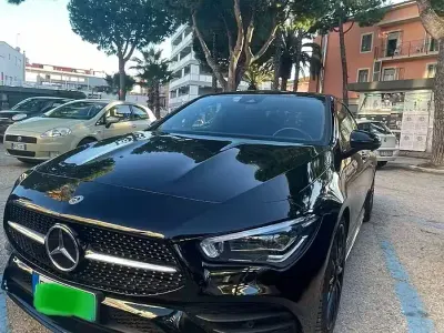 Usata Mercedes CLA180 116 CV (85 kW) 2019 Nero Coupé