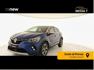 Usata Renault Captur Intens 160 CV (117 kW) 2020 Blu scuro SUV