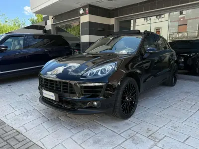 Usata Porsche Macan 250 CV (183 kW) 2015 Nero SUV