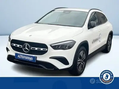 Käytetty Mercedes GLA180 Advanced 116 HP (85 kW) 2025 Valkoinen Katumaasturi