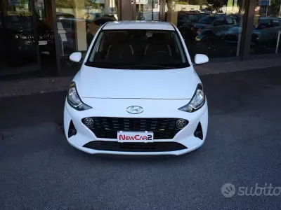Usata Hyundai i10 Advanced 67 CV (49 kW) 2021 Bianco Utilitaria