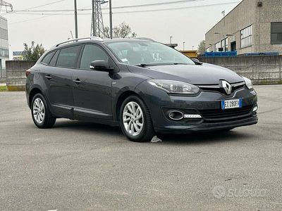Usata Renault Mégane GrandTour LIMITED 110 CV (80 kW) 2015 Nero Station wagon