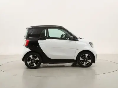 Begagnad Smart ForTwo Coupé Passion 41 kW (56 HK) 2020 Halvkombi