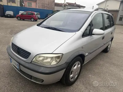 Occasion Opel Zafira Elegance 101 ch (74 kW) 2002 Gris Monospace