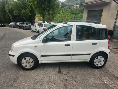 Usata Fiat Panda Dynamic 60 CV (44 kW) 2009 Bianco Utilitaria