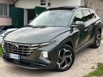 Usata Hyundai Tucson 179 CV (131 kW) 2021 Verde SUV