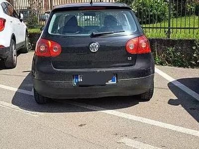 Usata VW Golf VI 102 CV (75 kW) 2009 Nero Utilitaria