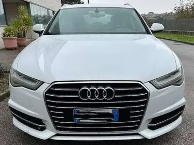 Begagnad Audi A6 Ambiente 190 HK (139 kW) 2015 Vit Kombi