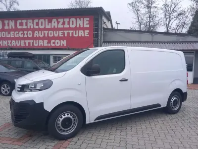 Neu Peugeot Expert S 120 PS (88 kW) 2025 Weiß Van