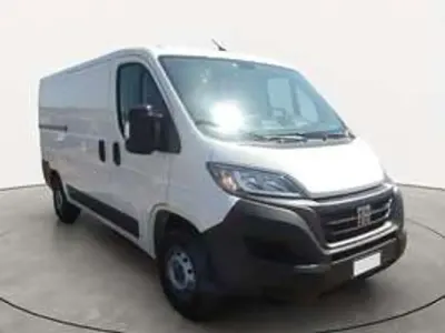 Usata Fiat Ducato 120 CV (88 kW) 2023 Bianco Furgone