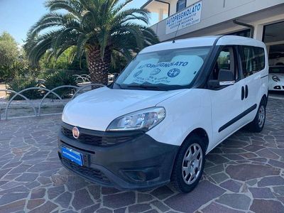Usata Fiat Doblò Easy 105 CV (77 kW) 2015 Bianco Monovolume