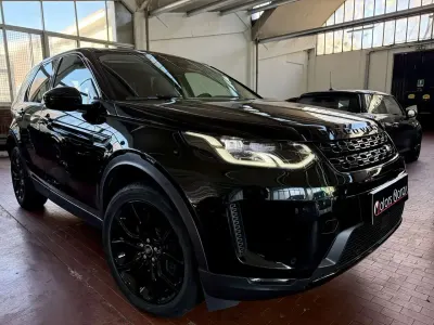 Usata Land Rover Discovery 5 R-Dynamic 163 CV (119 kW) 2022 Other SUV
