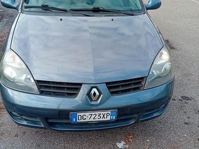 Usata Renault Clio II 75 CV (55 kW) 2007 Grigio Berlina