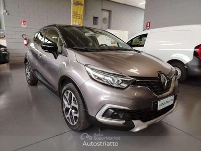 Usata Renault Captur 90 CV (66 kW) 2019 Gray SUV
