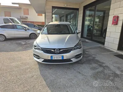 Usata Opel Astra Ultimate 122 CV (89 kW) 2020 Grigio Station wagon