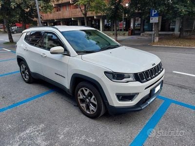 Usata Jeep Compass Limited 140 CV (102 kW) 2018 Bianco SUV