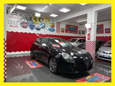 Usata Alfa Romeo Giulietta Veloce 105 CV (77 kW) 2013 Nero Utilitaria