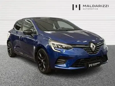 Usata Renault Clio V Techno 101 CV (74 kW) 2023 Blu Utilitaria