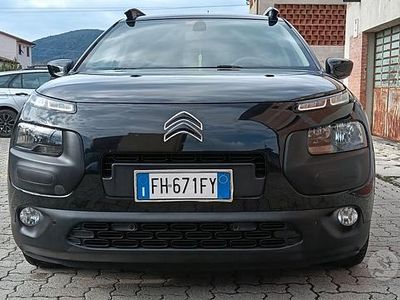 Usata Citroën C4 Shine 99 CV (72 kW) 2017 Nero Berlina