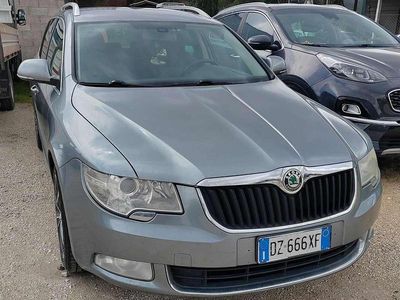 Brugt Skoda Superb Ambition 140 HK (102 kW) 2010 Grå Stationcar