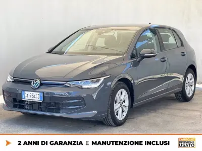 Begagnad VW Golf VIII Life 116 HK (85 kW) 2025 Grå Sedan