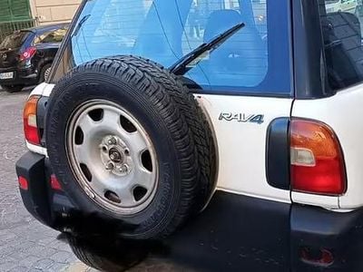 Usata Toyota RAV4 128 CV (94 kW) 1996 Bianco SUV