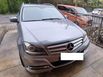 Mercedes C200