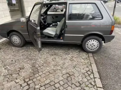 Occasion Fiat Uno 45 ch (33 kW) 1988 Gris Citadine