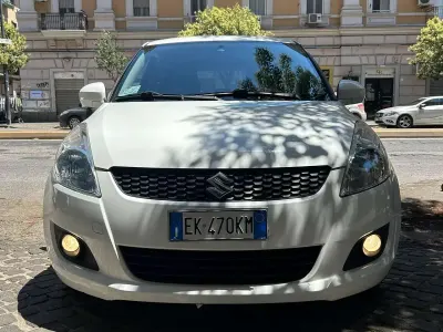 Usata Suzuki Swift GL 94 CV (69 kW) 2011 Bianco Utilitaria