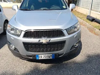 Usata Chevrolet Captiva 184 CV (135 kW) 2012 Grigio SUV