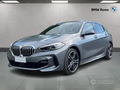 Usata BMW 118 M Sport 150 CV (110 kW) 2022 Skyscraper grey metallic Berlina