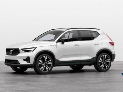 usata Volvo XC40 B3 automatico Ultra Dark