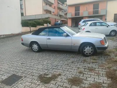 Usata Mercedes 300 1992 Grigio Cabrio