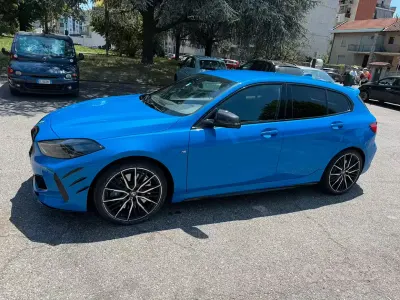 Usata BMW M135 Performance 306 CV (225 kW) 2021 Bluazzurro Utilitaria