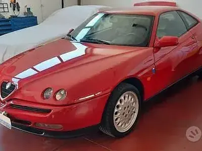 Occasion Alfa Romeo GTV 150 ch (110 kW) 1996 Rouge Coupé
