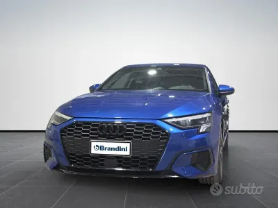 Gebraucht Audi A3 Advanced 116 PS (85 kW) 2023 Blau Limousine