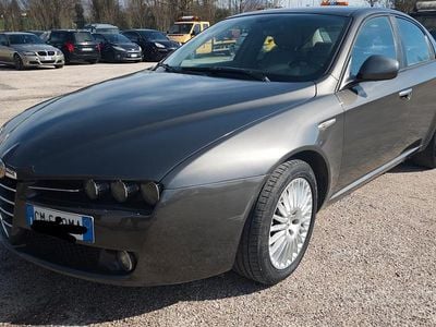 Usata Alfa Romeo 159 120 CV (88 kW) 2007 Marrone Berlina