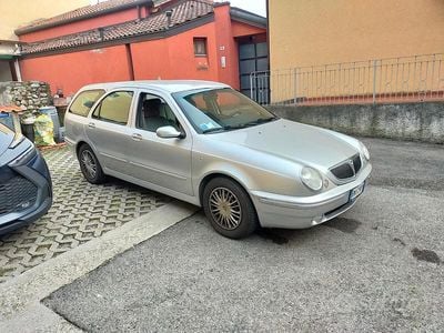 Lancia Lybra