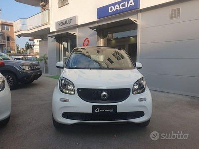 usata Smart ForFour 1.0 71cv Youngster N. 44-23