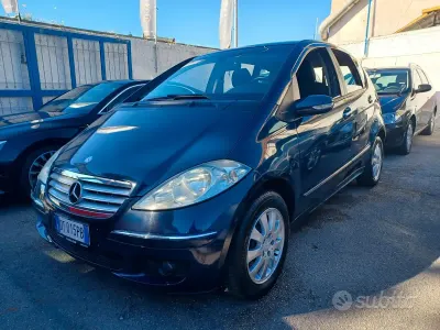 Usata Mercedes A150 Elegance 95 CV (69 kW) 2008 Blu Berlina