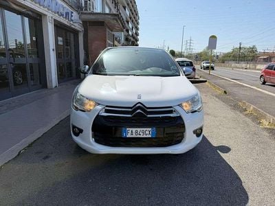 Usado DS Automobiles DS4 Chic 120 CV (88 kW) 2015 Blanco Berlina