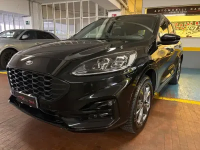 Usata Ford Kuga ST-Line 152 CV (111 kW) 2024 Nero SUV